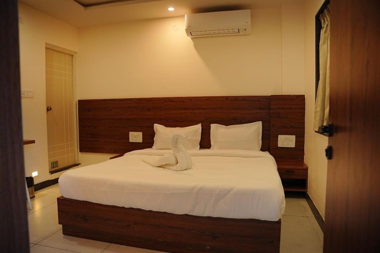 Super Townhouse Shivamogga Formerly Karthik Bhavan Exterior photo